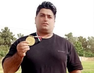 احمد استواریان