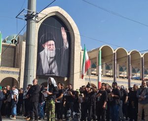 وداع با امام شهید1